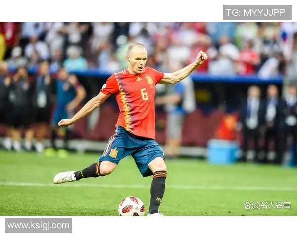 揭秘足球明星小白的真实身份与辉煌成就